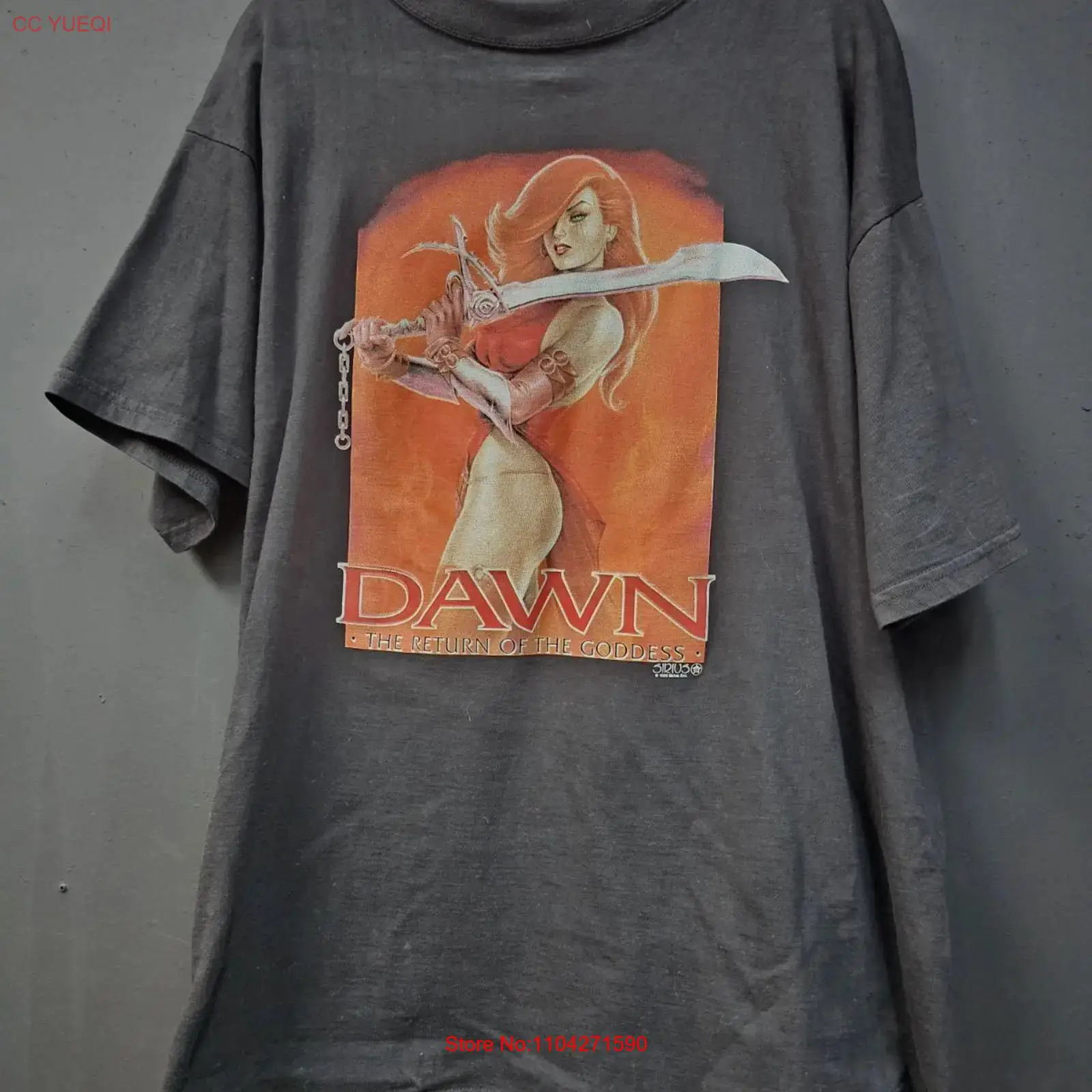 Vintage 1990s Dawn T Shirt Siz - Vintage Fashion Victim Shirt recension och pris