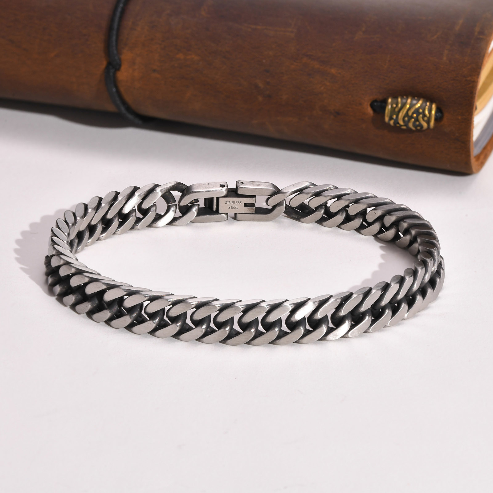 Vnox Chunky Retro Cuban Chain  - Vintage Fashion Retro Outfit recension och pris