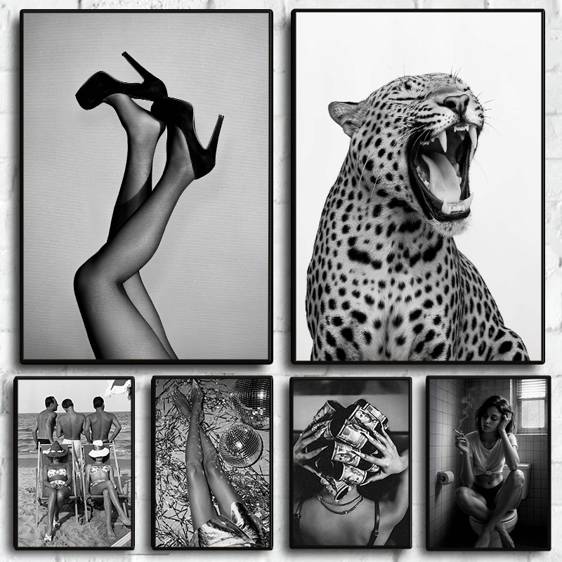 Stylish Fashion Black and Whit - Vintage Vogue Fashion Poster recension och pris