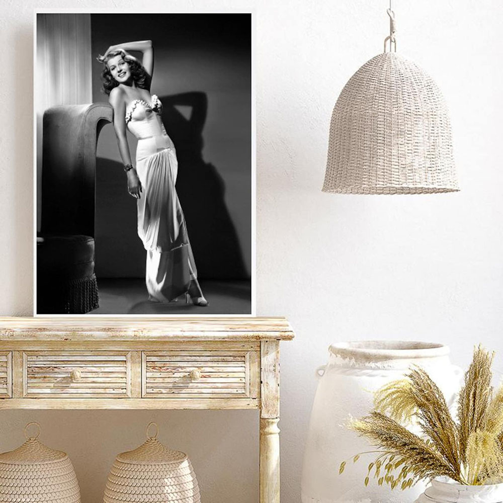 Rita Hayworth Poster,Black and - Vintage Vogue Fashion Poster recension och pris