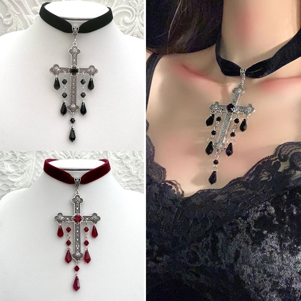 Retro Style Large Cross Pendan - Vintage Fashion Retro Outfit recension och pris
