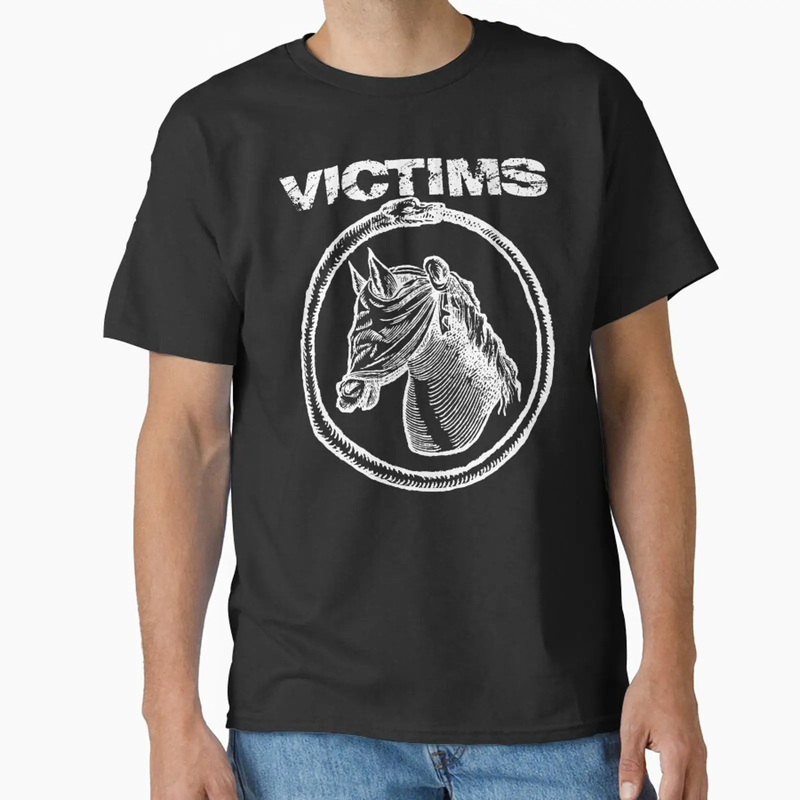 VICTIMS HORSE Classic T Shirt  - Vintage Fashion Victim Shirt recension och pris